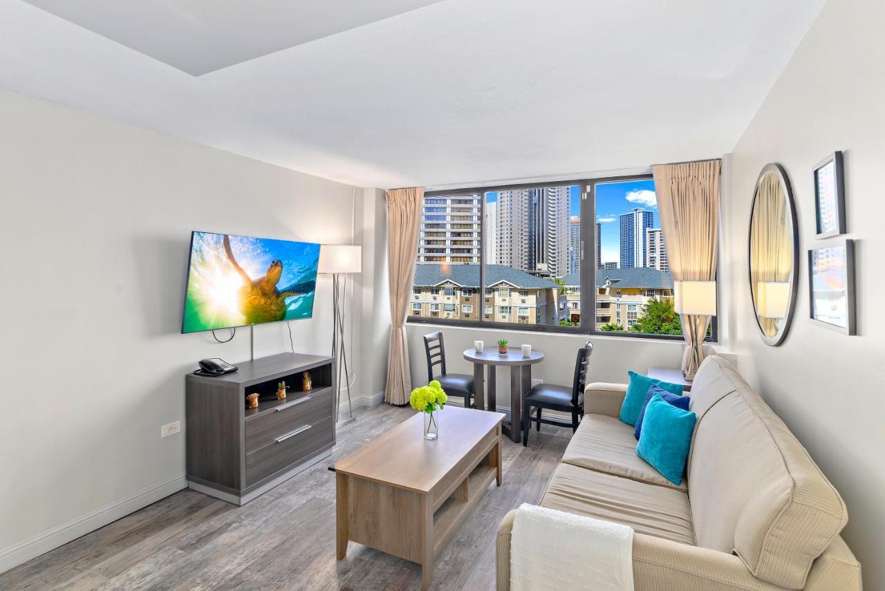 Renovated With City View At Aqua Palms Waikiki Honolulu Eksteriør bilde