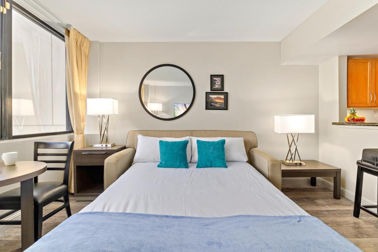 Renovated With City View At Aqua Palms Waikiki Honolulu Eksteriør bilde